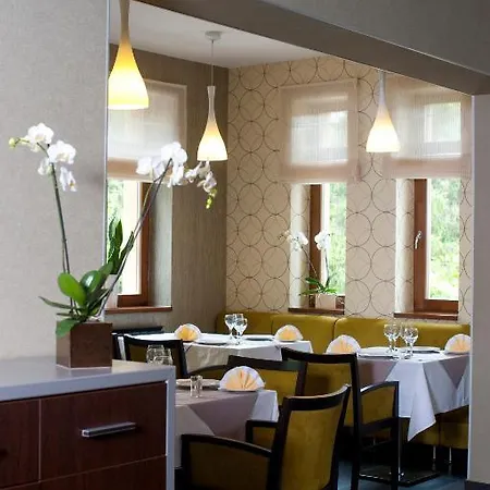 Voelgy Wellness & Konferencia Έγκερ