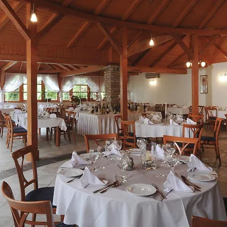 Voelgy Wellness & Konferencia Ξενοδοχείο Έγκερ