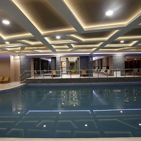 Ξενοδοχείο Voelgy Wellness & Konferencia