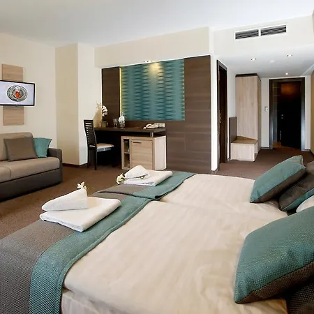 호텔 Voelgy Wellness & Konferencia 에게르