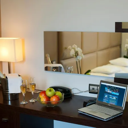 Ξενοδοχείο Voelgy Wellness & Konferencia Έγκερ