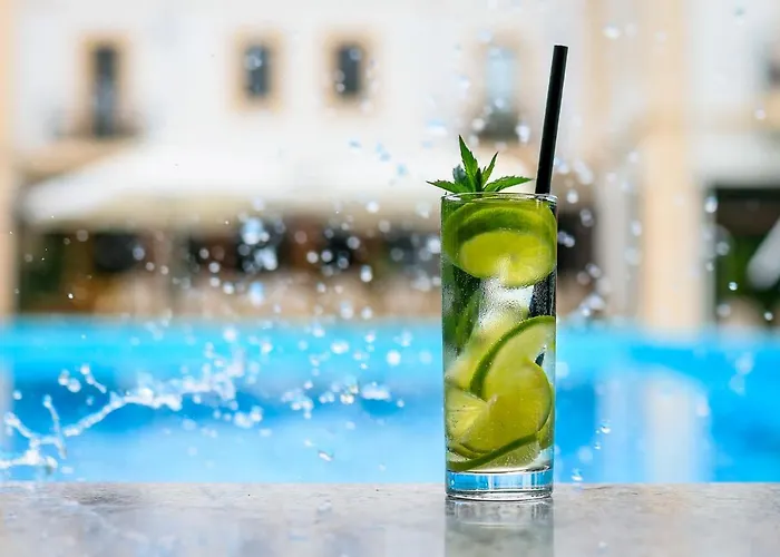 Otel Voelgy Wellness & Konferencia Eğri